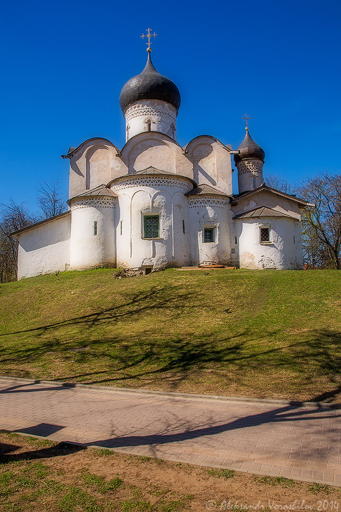 Храм Василия на Горке в Пскове